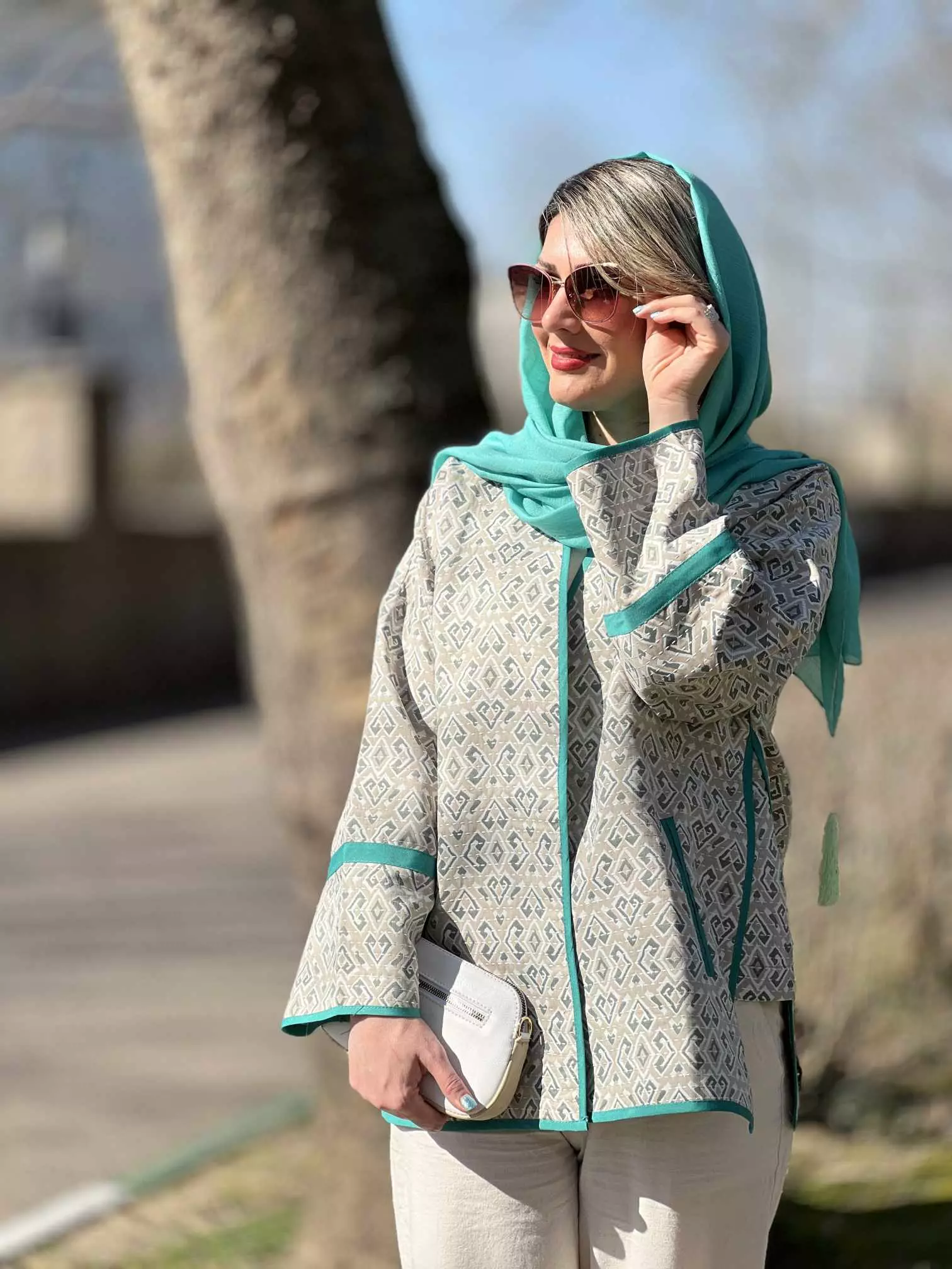 مانتو زنانه نیایش